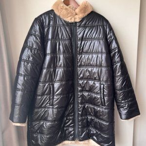 Stylish REVERSIBLE coat with fur by Adrienne Landau.